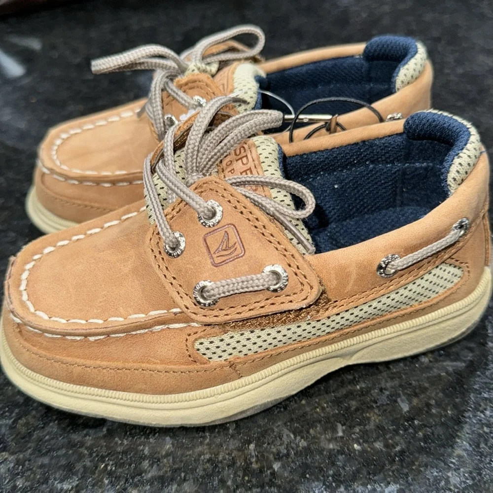 Sperry Lanyard Alternative Closure Boat Shoe, Dark Tan/Navy, Little Kid